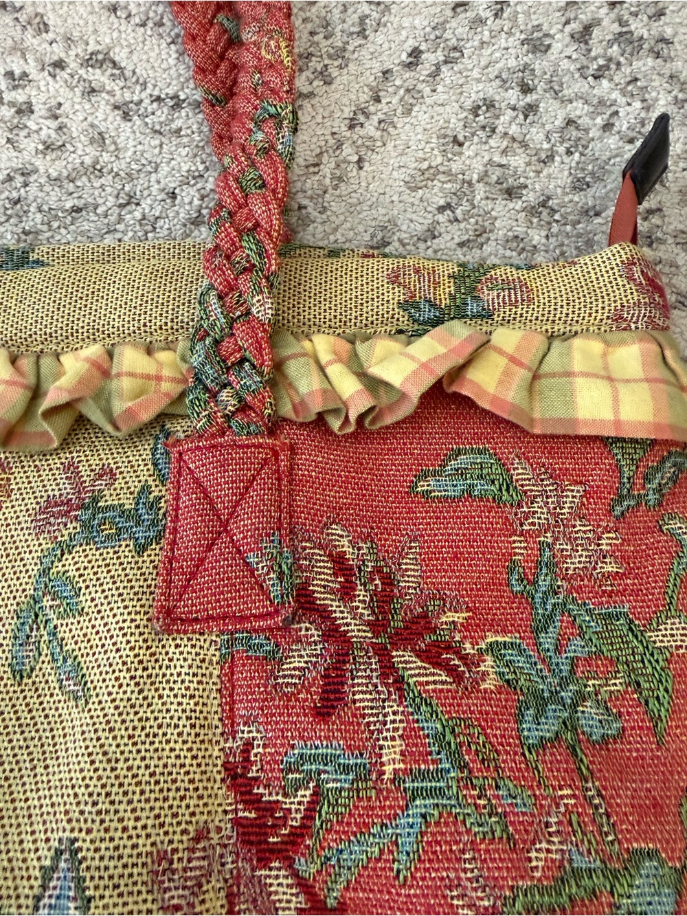 April Cornell for Isabella’s Journey Tapestry Zippered Tote Bag - Picture 5 of 15